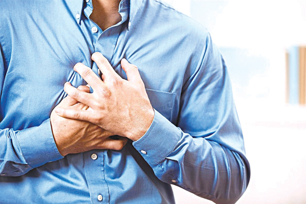 Không được tự tiện dùng thuốc clarythromicin cho người bị tim mạch