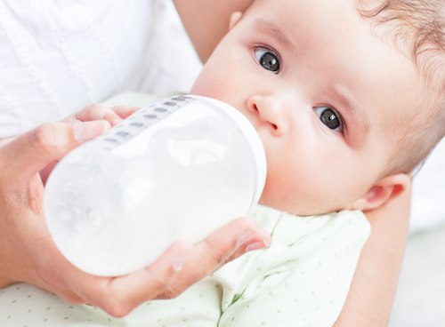 Không nên tự ý sử dụng sữa BoneSure cho trẻ em