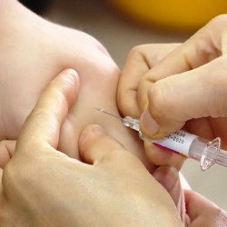 Bộ Y tế sẽ thí tiến hành điểm triển khai thêm một loại vắc xin 5 trong 1