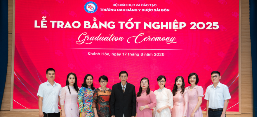 giang-vien-truong-cao-dang-y-duoc-sai-gon-co-so-nha-trang