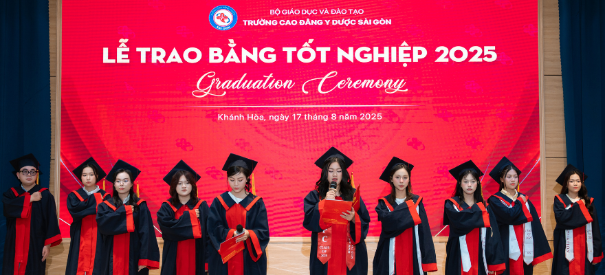 le-tuyen-the-y-duc-của-sinh-vien-truong-cao-dang-y-duoc-sai-gon-co-so-nha-trang